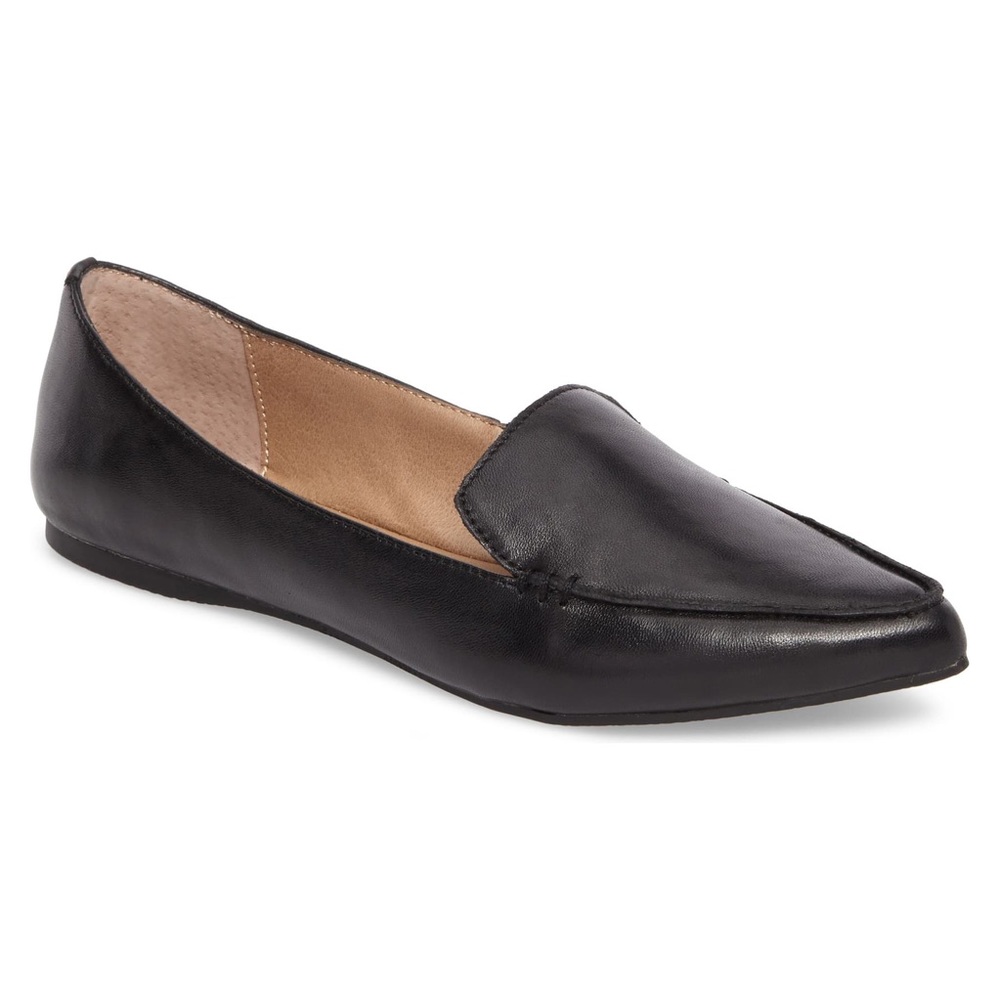 Steve Madden Feather Flats